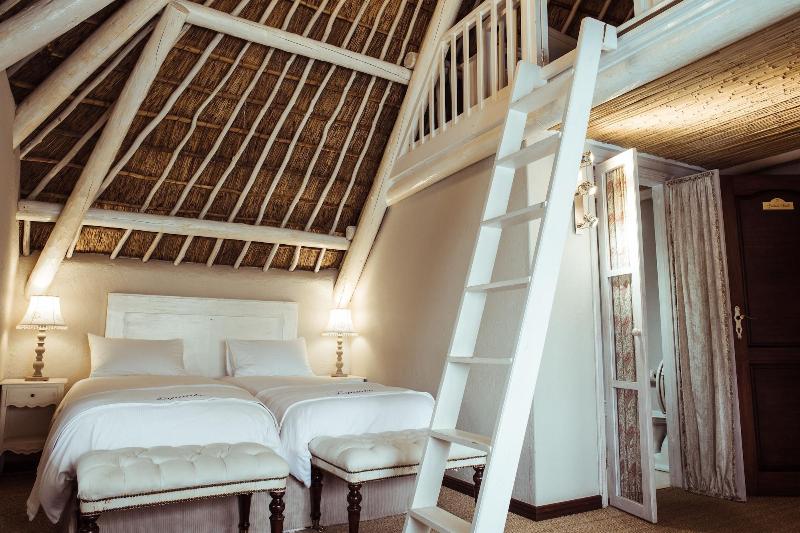 The Iris Boutique Hotel image