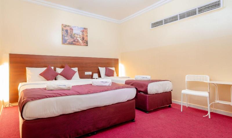 Al Karnak Hotel image