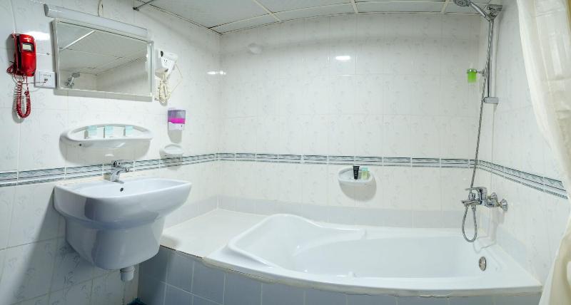 Al Karnak Hotel image