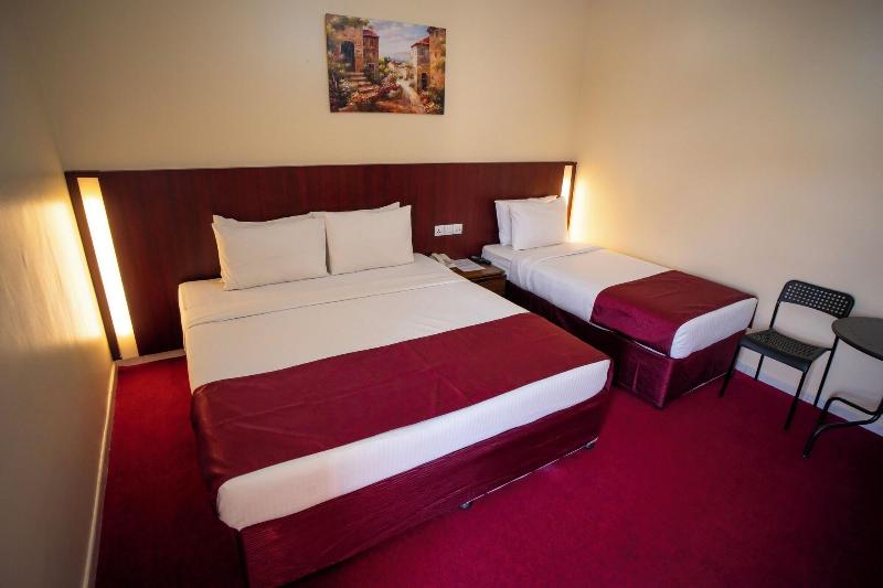 Al Karnak Hotel image