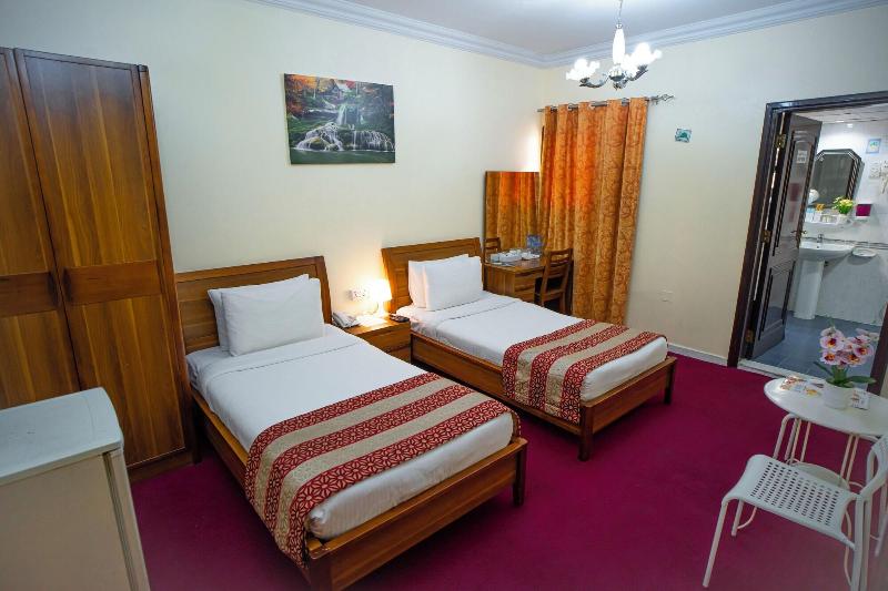 Al Karnak Hotel image