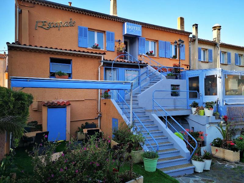 Hotel Escapade image