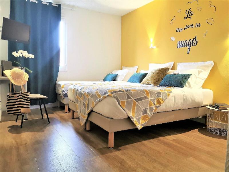 Hotel Escapade image
