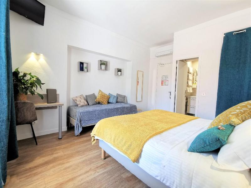 Hotel Escapade image