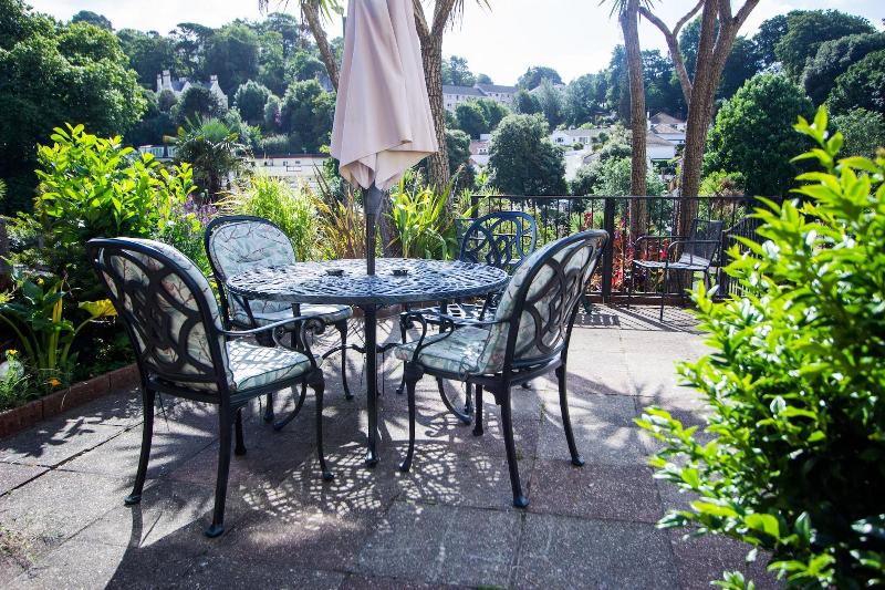Harbour Heights Guest House