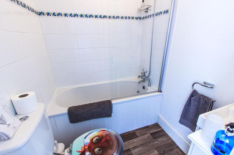 Harbour Heights Guest House — photo 36