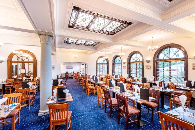 Abbey Lawn Hotel image