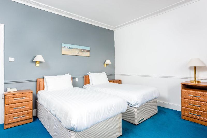 Abbey Lawn Hotel image