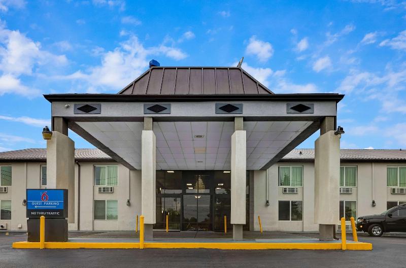 Motel 6 Indianapolis, IN — general view
