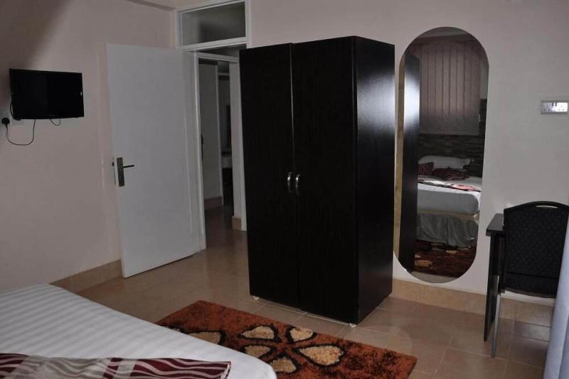 Latitude 1 Serviced Suites image