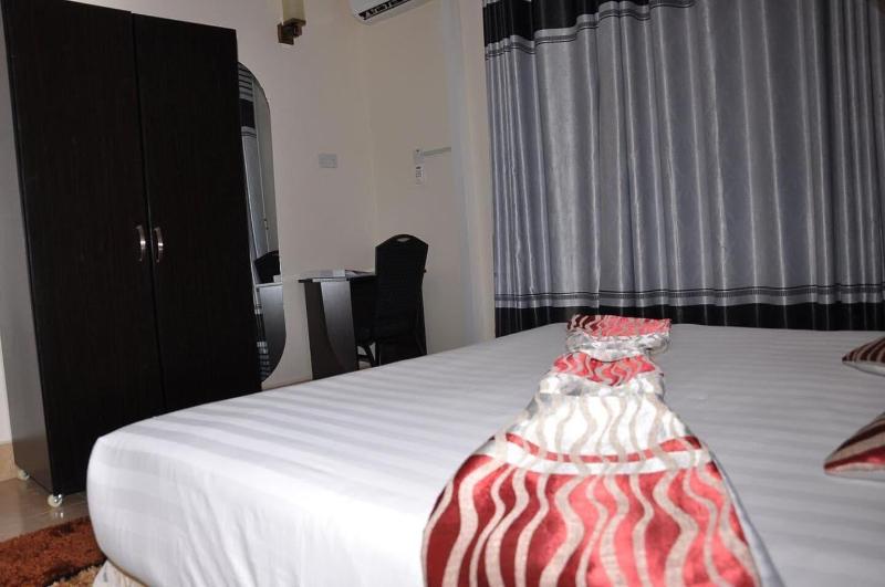 Latitude 1 Serviced Suites image