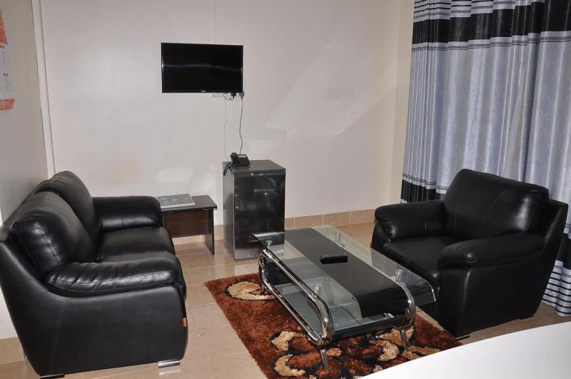 Latitude 1 Serviced Suites image