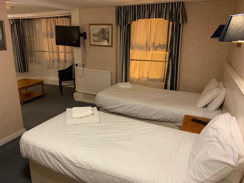 Yelf's Hotel image
