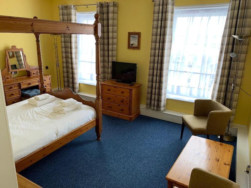 Yelf's Hotel image