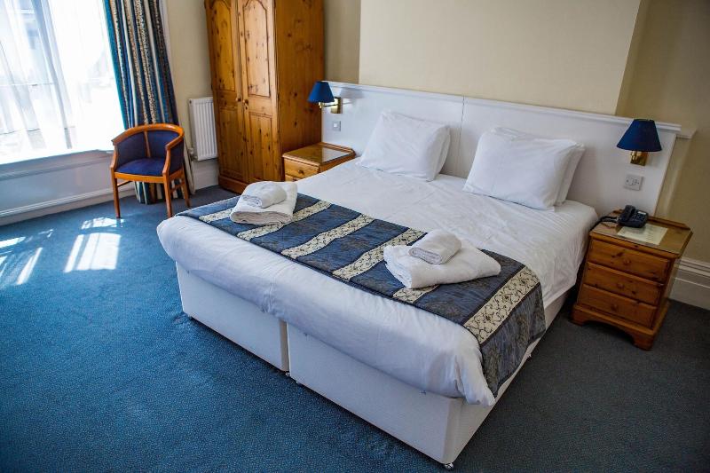 Yelf's Hotel image