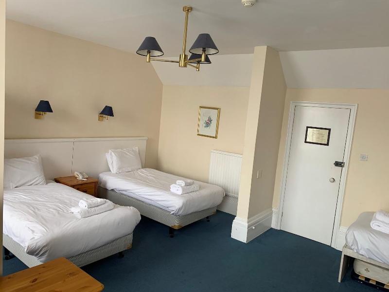 Yelf's Hotel image