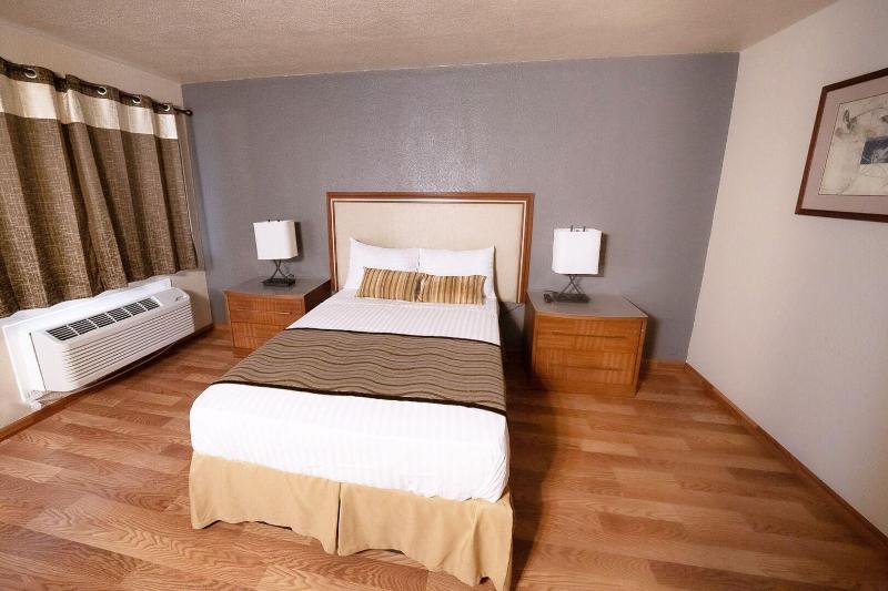 Stay inn suite image
