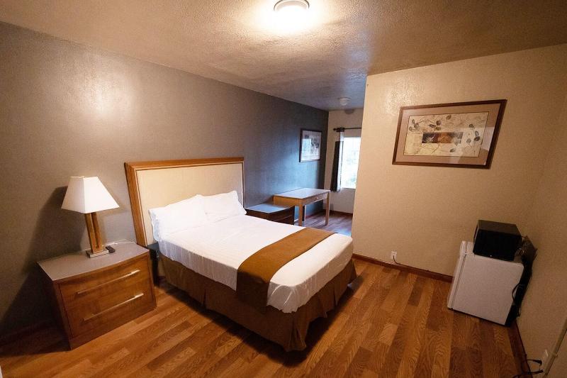 Stay inn suite image