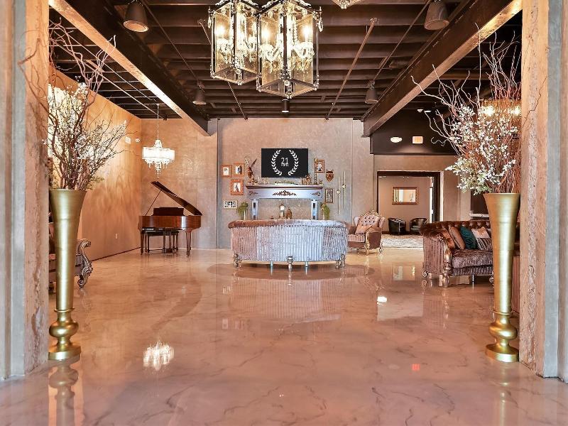 Hotel 21 & Co. image