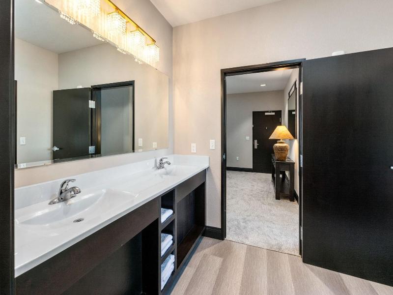 Hotel 21 & Co. image