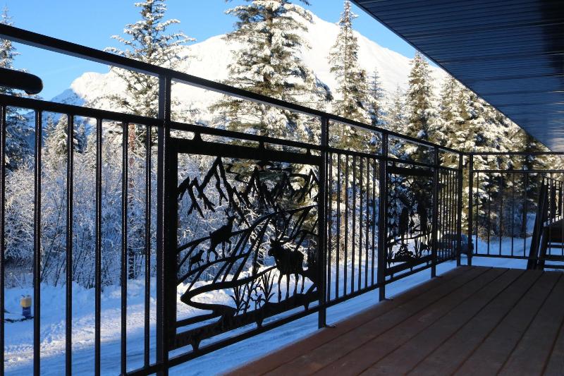 Spruce Lodge image