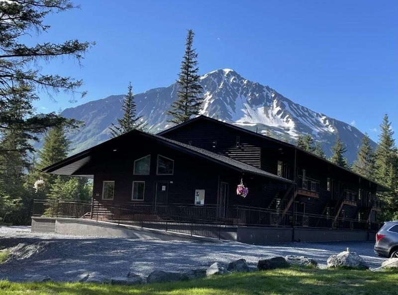 Spruce Lodge image