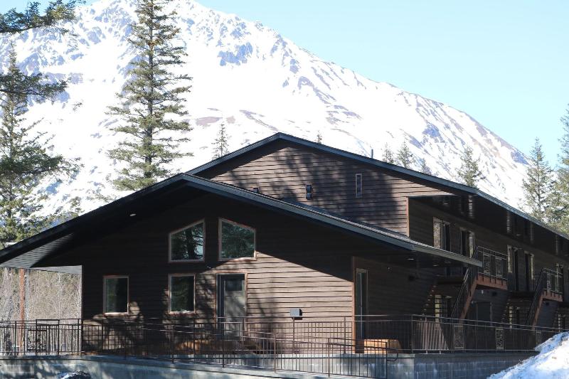 Spruce Lodge image