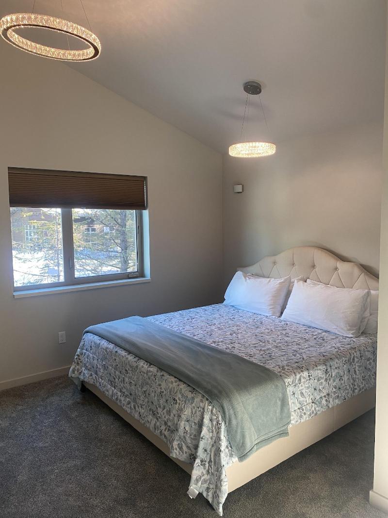Spruce Lodge image 6