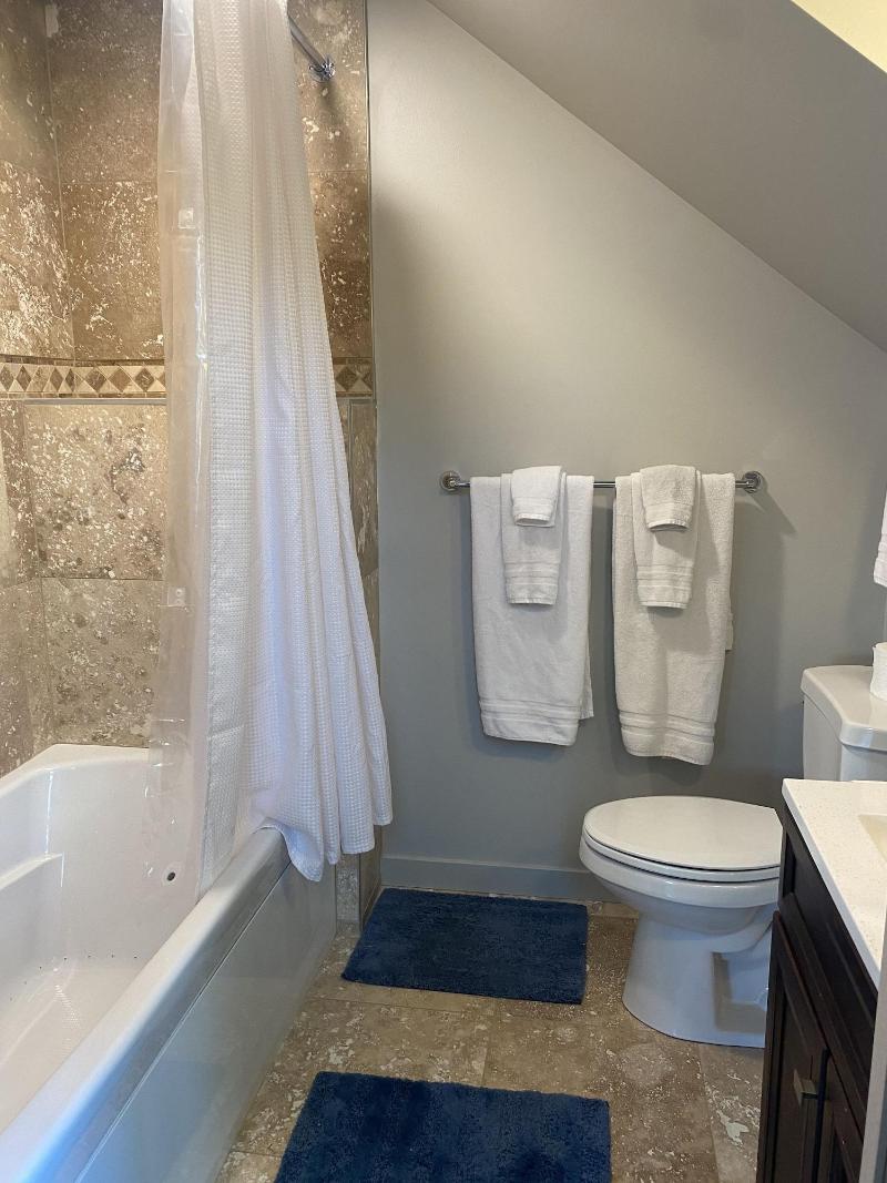 Spruce Lodge image