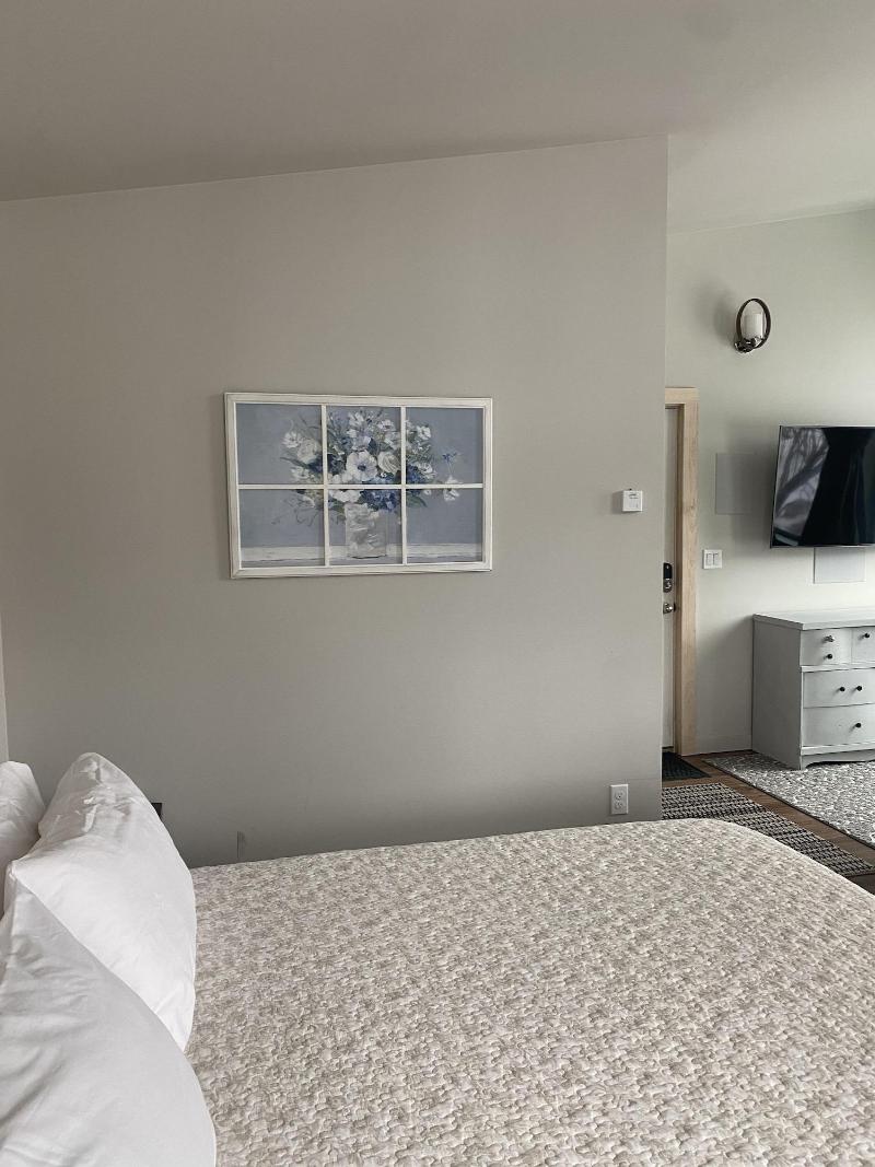Spruce Lodge image