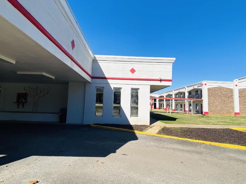 Travelers Place Inn & Suites image