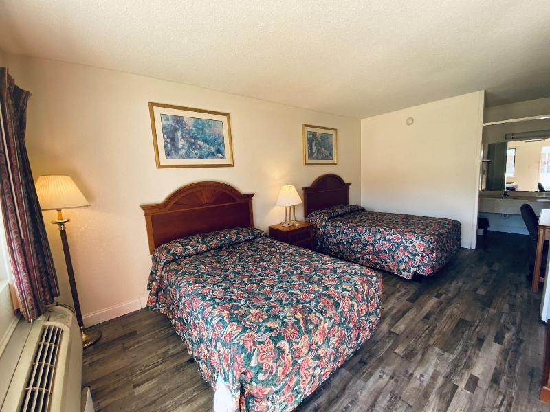 Travelers Place Inn & Suites image