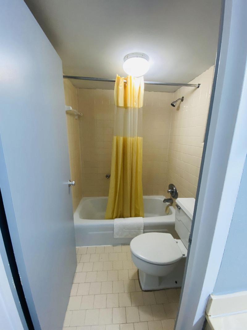 Travelers Place Inn & Suites image