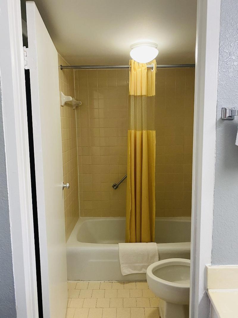 Travelers Place Inn & Suites image