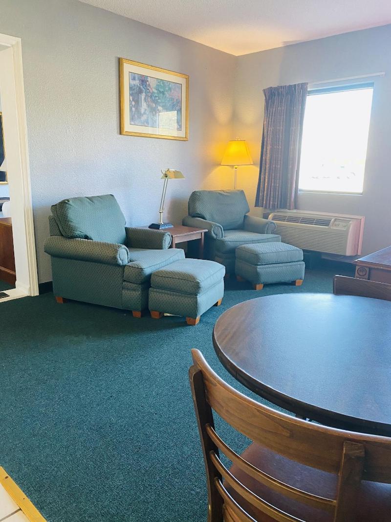 Travelers Place Inn & Suites image