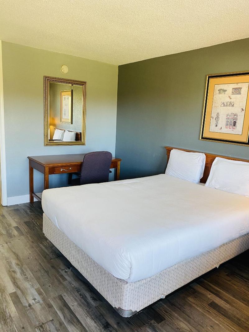 Travelers Place Inn & Suites image