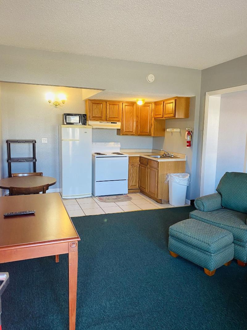 Travelers Place Inn & Suites image