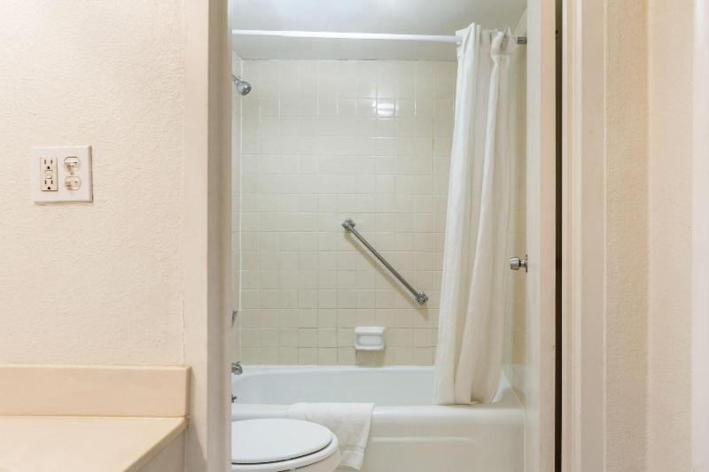 Travelers Place Inn & Suites image