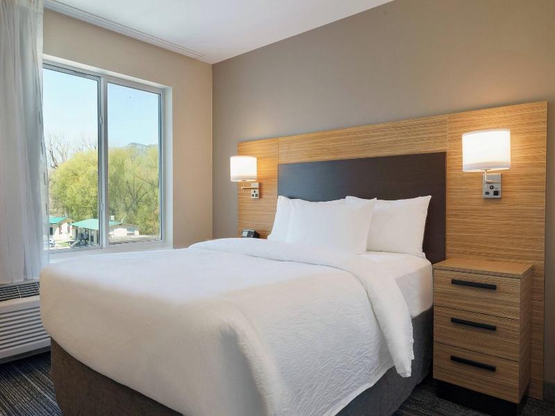 TownePlace Suites by Marriott Logan image