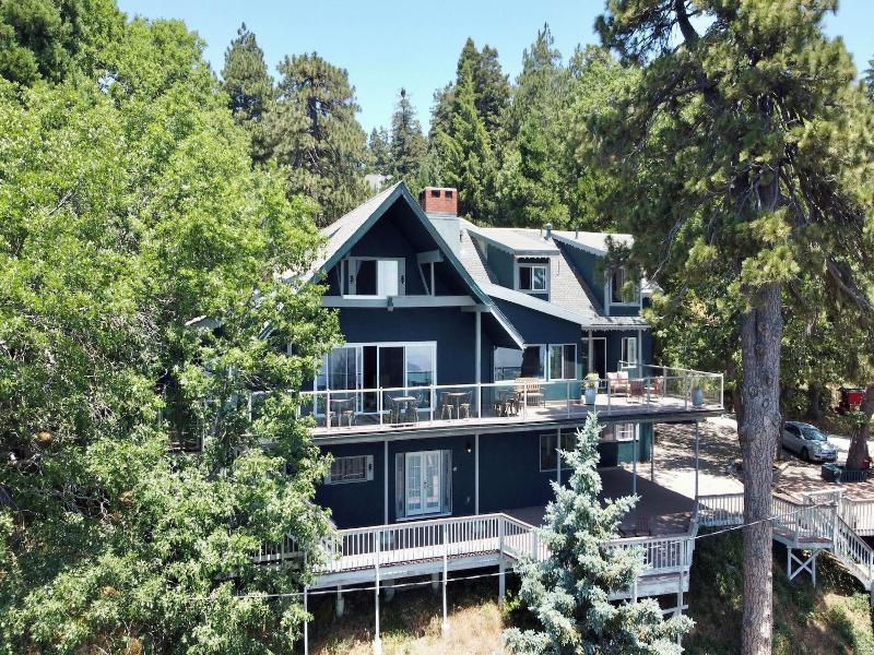 The Sky View Inn image