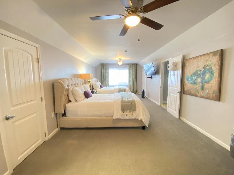 The Sky View Inn image