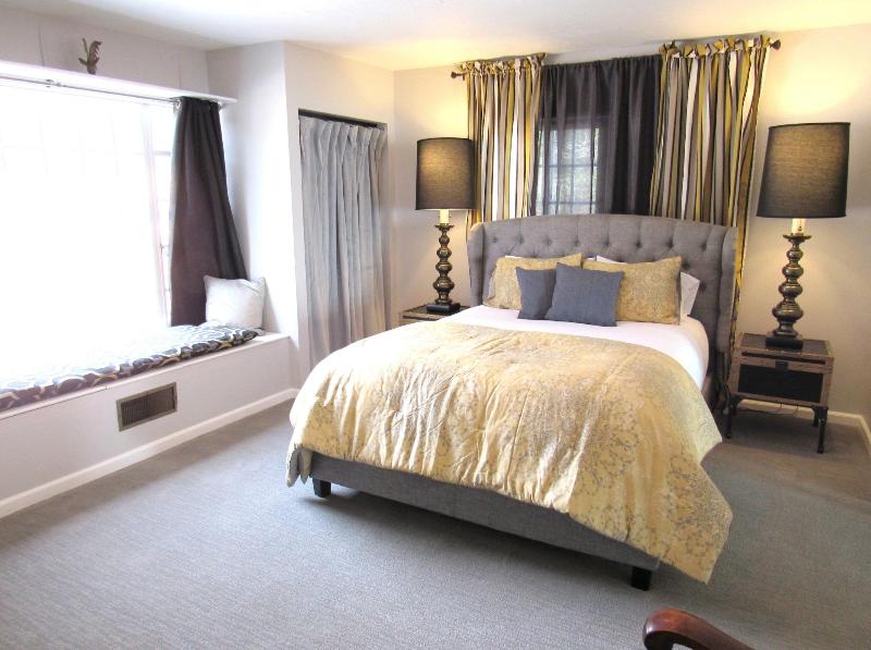 The Sky View Inn image