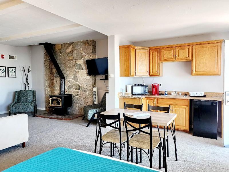 The Sky View Inn image