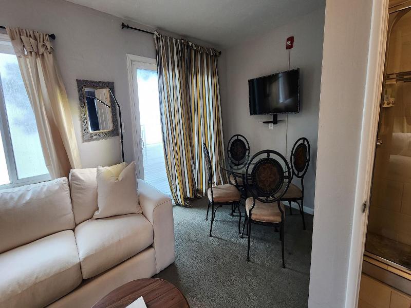 The Sky View Inn image