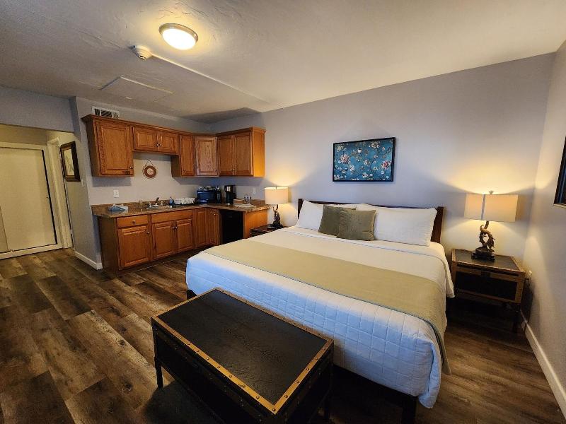 The Sky View Inn image