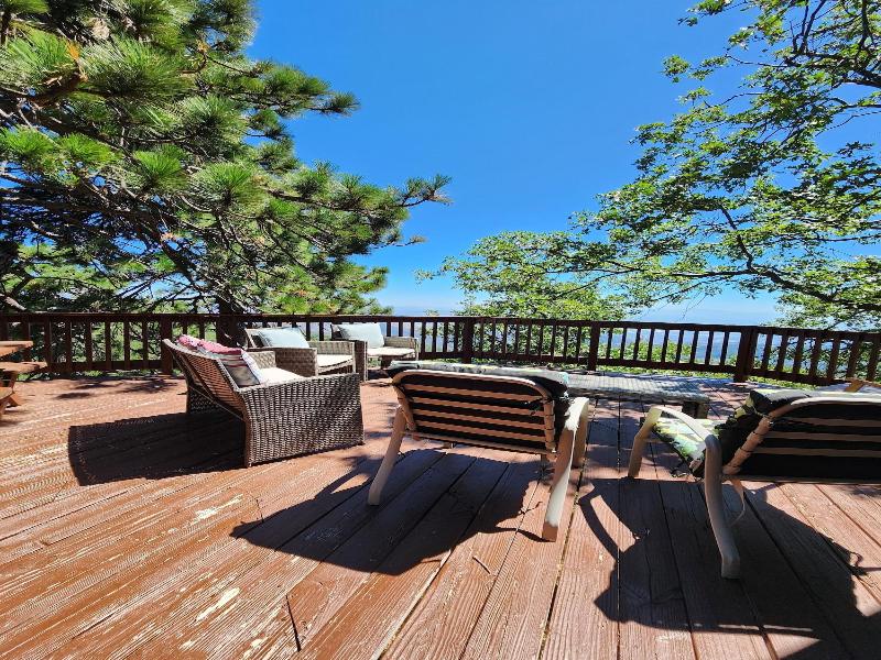 The Sky View Inn image