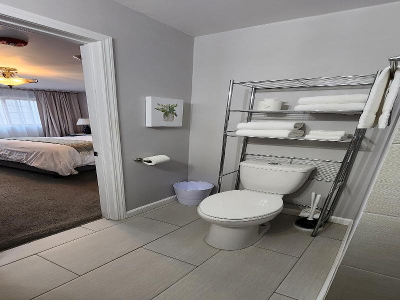 The Sky View Inn image