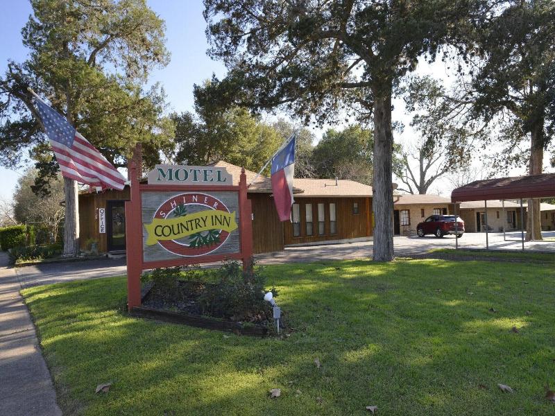 Shiner Country Inn image
