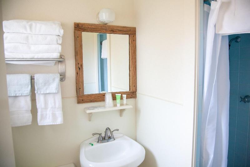 Shiner Country Inn image