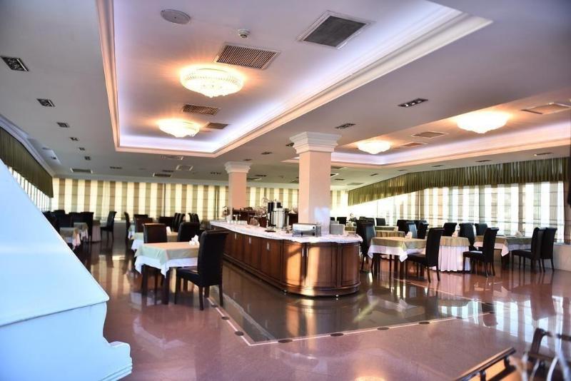 Era Palace Hotel image